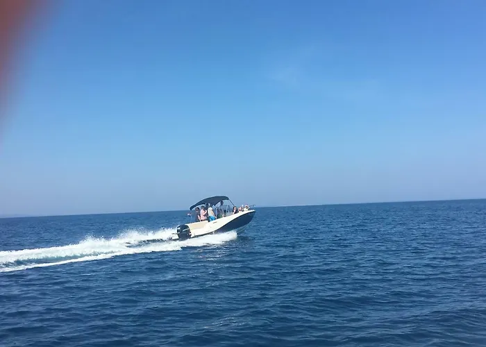 Antunovic شقة *