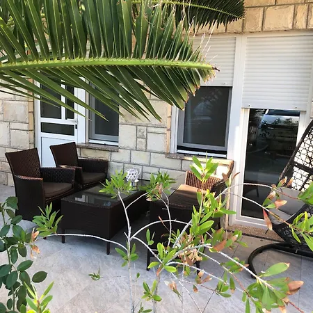 Antunovic Apartment *